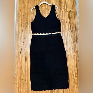 NWT House of Harlow 1960 Black 2 Piece Crochet Cropped Tank and Midi Skirt Sz L
